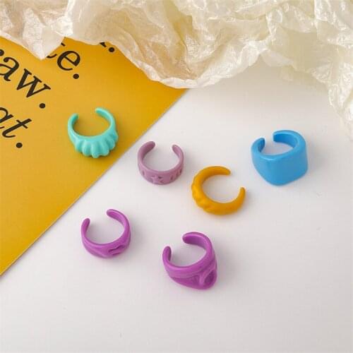 Summer Trendy Blue Purple Color Acrylic Rings for Women Beach Party Personalized Resin Open Index Finger Tide Ring Girls Gifts