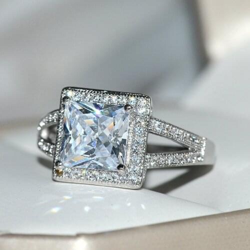 Fashion Light Luxury Square Zircon Crystal ring For Womens White Gold Color Engagement Wedding Ring Exquisite Jewelry