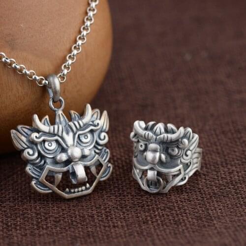 Thai Silver Pendant S925 Pure Silver Wholesale Antique Style Lovers Character Feather Pendant Classic Pendant