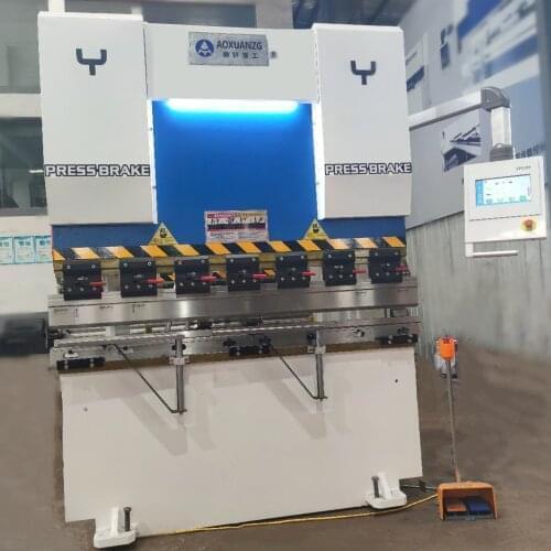 Pre-Booking CNC Press Brake Bending Machine With TP10S System For Customize