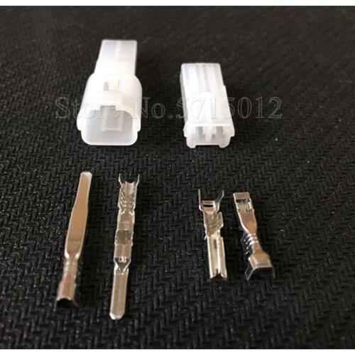 2 Hole 6242-1011 Automotive Plug Motorcycle Electronic Horn Audio Wire Socket