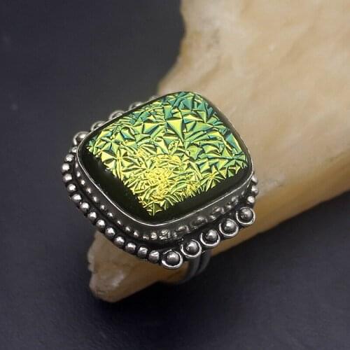 Hermosa Solitaire Rare Dichroic Glass Vintage New Band Ring Size 10 A798