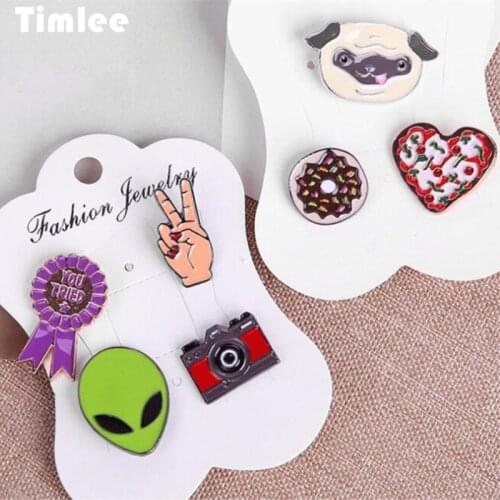 Timlee X093 Free shipping New Cartoon Personality Drops Of Oil Heart Dog Hand Alloy Brooch Pins Set Fashion Jewelry Wholesale