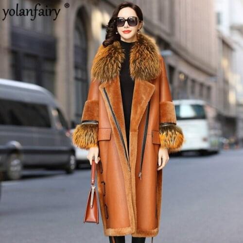 Real Fur Coat Women Genuine Leather Sheep Shearling Winter Coat Women Natural Raccoon Fur Collar Windbreaker BT18H09 YY731