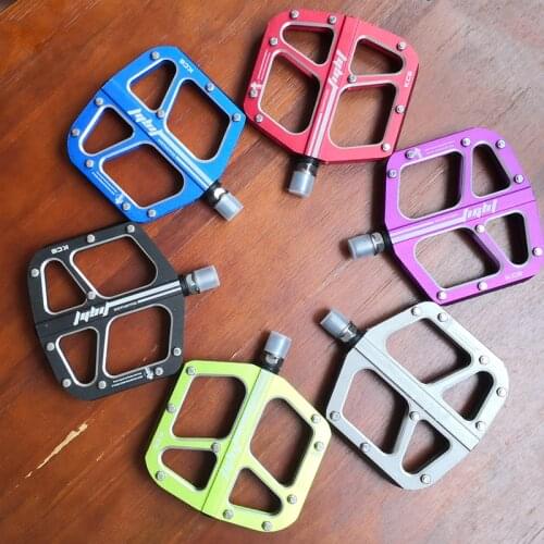 New Universal Sealed Bearing Bicycle Flat Pedals CNC Ultralight Aluminum Pedals For MTB Road Cycling Pedal