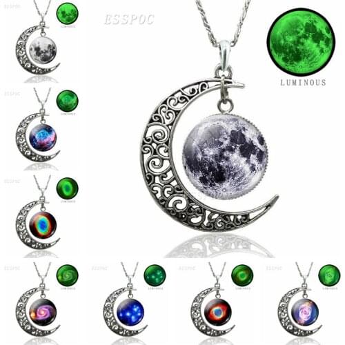 Luminous Crescent Moon Necklace Moon Nebula Planet Pendant Jewelry Glow In The Dark Fashion Jewelry for Girl Valentines Gifts