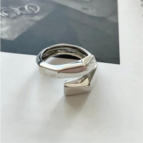 New Arrival Personality Geometric Shaped 925 Sterling Silver Jewelry Ins Glossy Cross Exquisite Popular Opening Rings R672