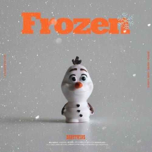 Frozen Olaf Anime Action Figure Kawaii 2Cm Mini Plastic Model Ornaments Cute Peripherals Toys Gifts for Kids In Stock
