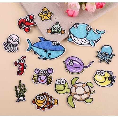 New Patch Embroidered Cloth Stickers Fashion Cartoon Embroidered Clothing DIY Decorative Patch Sticker Iron on Patches Wholesale
