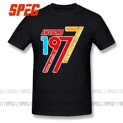 T Shirts Guys Legends queens Vintage Retro Vintage made in 1977 40th Mens Short Sleeve T-Shirt Male Tee Designs Birthday Gift