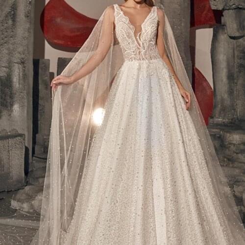 V-Neck Lace Wedding Dress Sleeveless Pearl Wedding Gown Luxury Backless Floor-Length