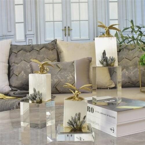Golden Brass Dragonfly Resting On Gypsum Stone Sculpture Home Decor Accessories Kyanite Ornament Decorative Modern Crystal Art