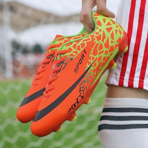 New Outdoor Men Turf Soccer Shoes Comfortable Anti-Shock Couple Cleats Soccer Mens Orange Spike Sneakers Men Zapatos De Futbol