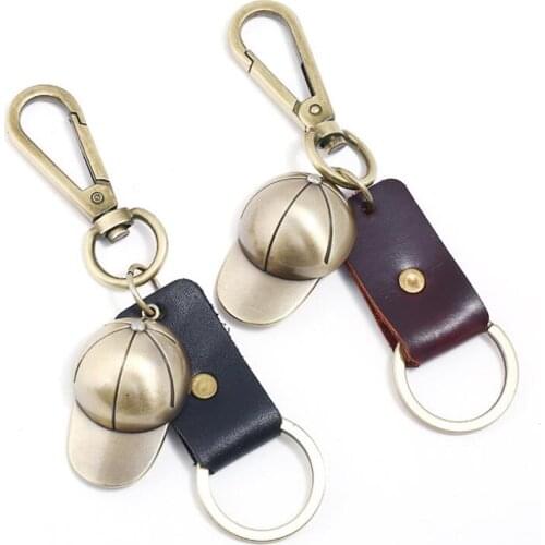 Fashion Vintage Leather Car Key Chains Metal Baseball Cap Hat Keyrings Bag Holder Accessories for Men Women Retro Keychains Gift