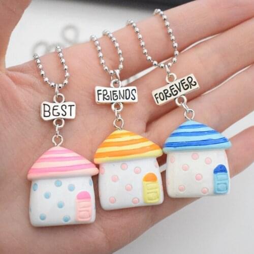 Resin Simulation Cute Family House bff Pendant Necklace Children Best Friends 3 Girls Friendship Jewelry Birthday Gift