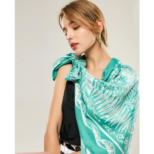 Spring Autumn Trend Woman Shawl Twill Flower Vine Print Fashion Elegant Decoration Beach Sun Protection Thin Scarf 135cm*135cm