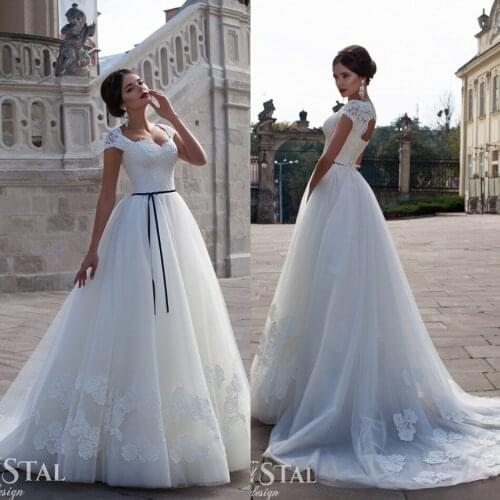 Romantic Cap Sleeve White Lace Elegant Appliques Princess Ball bridal Gown Vestido De Casamento 2018 mother of the bride dresses