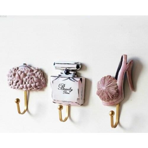 Originality Do old resin clothing pothook hanging lady bags Link set Three girls Shop decoration pothook mounted wall hook