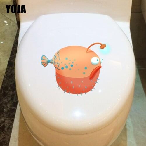 YOJA 24.6*19.9CM Cartoon Funny Little Fat Fish Home Decor Toilet Decal Wall Sticker T3-1059