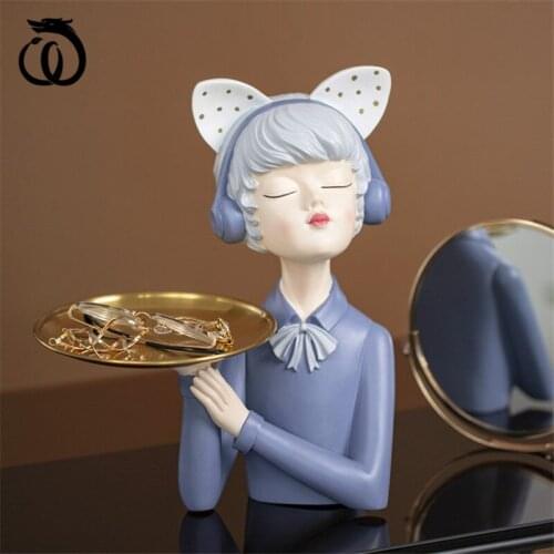 WU CHEN LONG Nordic Luxurious Bubble Girl Art Sculpture Figure Statue Key Porch Snack Storage Tray Resin Home Decoration R5950