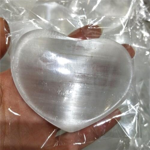 Natural Transparent White Selenite Carved Love Heart Bowl Ornament Gypsum Candy Tray Decorative Stones Minerals Crystal Creation