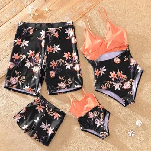 PatPat 2021 New Arrival Summer Family Look Floral Print Hollow Out One-piece Matching Swimwears