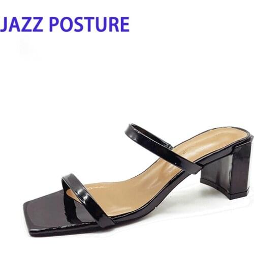 2020 summer new womens shoes open-toed slippers high-heeled slippers fashion thick-heeled sandals white black Y372