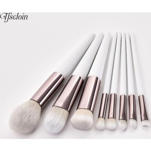 2019 New Makeup Brushes Set 8 pcs Soft Synthetic Hair Wood Handle High Quality Foundation Brush for Women Facial Make Up Beauty