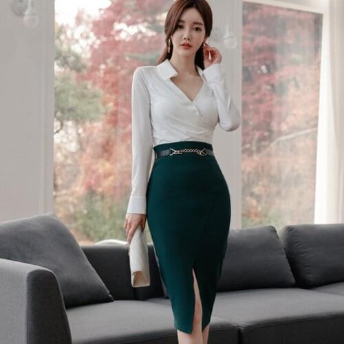 New arrival fashion set women spring OL professional temperament white v-neck shirt and green bag hip skirt two piece set