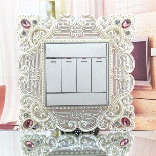 1Pcs European-Style Diamond-Studded Plastic Household Switch Wall Lamp Socket Stickers Home Room Decoration Switch Stickers