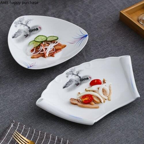 Irregular Ceramic Plate Triangle Sector Dinner Plate Decorative Tableware Dessert Plate Cake Pan Dinnerware Western Steak Dishes