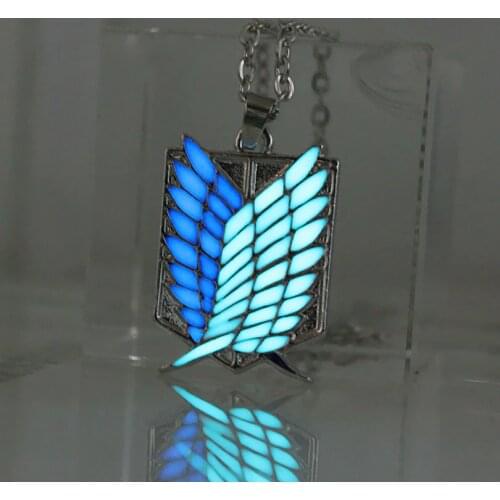 Attack on Titan glowing keychain Pendants Corps badge Wings Of Liberty scouting legion key Chain key hold glow in the dark