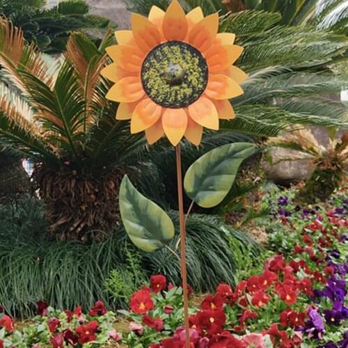 Wrought Iron Sunflower Windmill Metal Art Garden Lawn Decoration Landscaping Rotating Windmill Horticulture Layout Decor