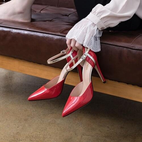 Autumn sexy pointed-toe patent leather stiletto single shoes large size small size party dress simple female sandals 31-44