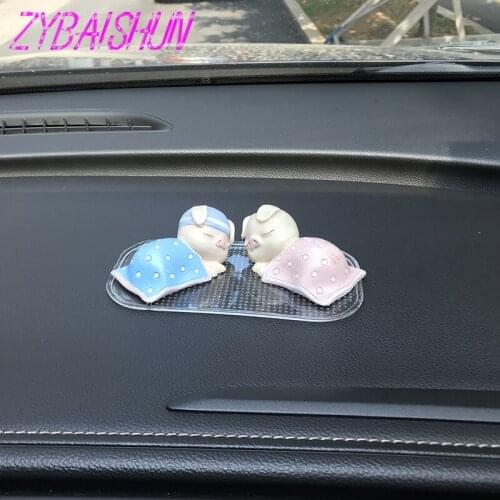 Silica Gel Anti-Slip Car Dashboard Non-slip Rugs Magic Sticky Mat for Ford Focus Fusion Escort Kuga Ecosport Fiesta Falcon EDGE