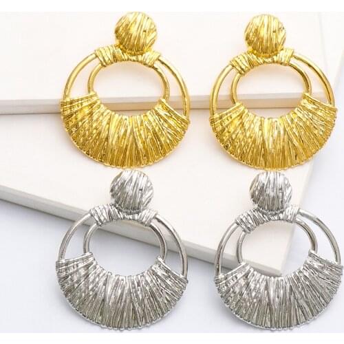 Wholesale New Goth Vintage Punk Dangle Earrings Women Cute Metal Geometric Pattern Drop Earrings Engagement Jewelry Dropshipping