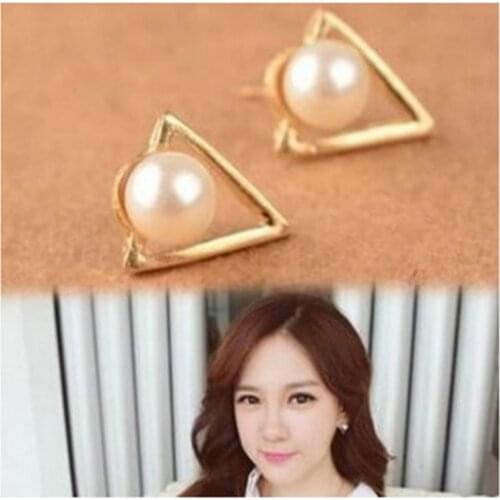 2018 Korean Fashion Personality Retro Earrings Triangle Pearl Geometric Womens Earrings Bohemia Earrings Jewelry