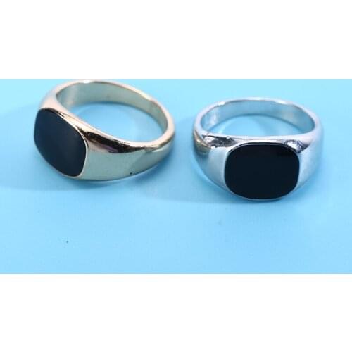 Trendy Signet Ring Fashion Polished Signet Seal Biker Finger Ring For Women Men Rock Hip Hop Jewelry Accessories