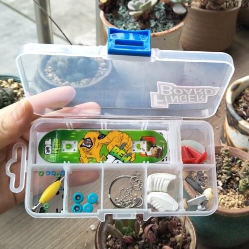 Creative Graffiti Finger Skateboard Mini Plastic Fingerboard Suit Anti Stress Hand Wrist Finger Exercise Toy Child Gift