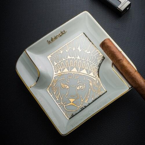 2021 New Luxury Cigar Ashtray Large Capacity Ceramic Cigar Ash Tray 2 Slots Home Lion Pattern Cigar Holder Ashtray