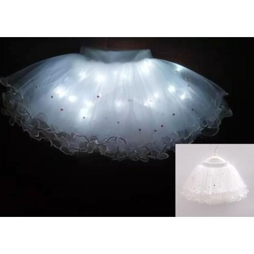 2021 Girls Pettiskirt Baby Girl Skirts Toddler Infant Short Cake Skirt Pearl Children Princess Wavy Tulle Puffy led Skirts