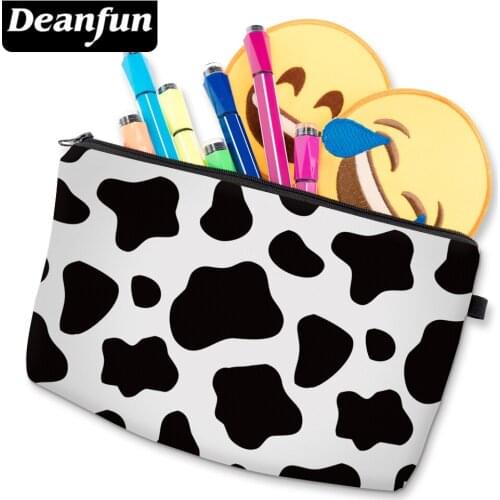 Deanfun Cosmetic Bag Black And White Cow Color Patterned Makeup Bag Cute Waterproof Toiletry Bags D52558