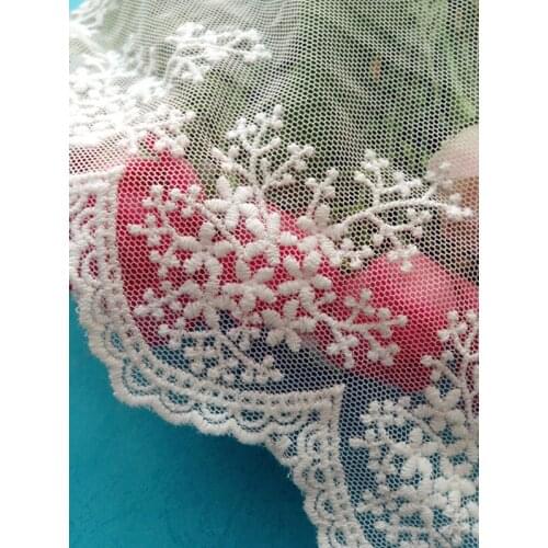 10yards Free shipping!White Soft Floral Snowflakes Embroidery Lace /Net yarn LaceTrim 9.5cm Wide High Quality Beautiful Wedding