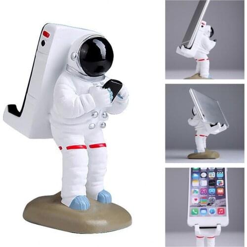 Creative Astronaut Universal Desktop Lazy Mobile Phone Holder Adjustable Bedside Tablet Computer Stand Spaceman Bracket Boy Gift