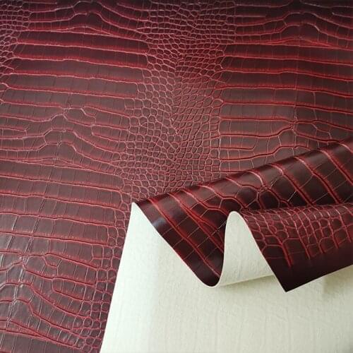 Good Dark Wine Matte Faux Crocodile Stripe Pattern Impress Printing PU Leather Fabric for Car Seat Sewing Material DIY Bag/Sofa