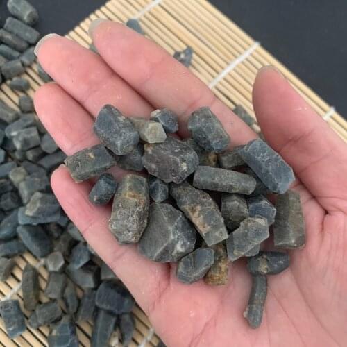 Natural Sapphire Irregular Ore Mineral crystal Stone Mineral Lron Rough Quartz Teaching Specimen Gem Fish Tank DIY Ornament