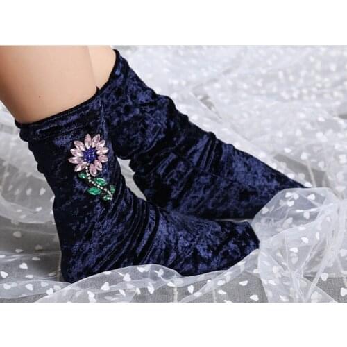 New Arrived Korean Style Fashion High quality Diamond flowers velvet Glitter Socks Women Winter velvet socks Pile heap socks