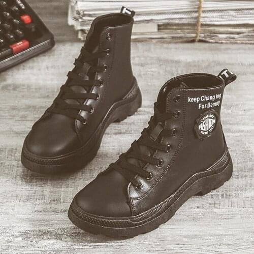 2020 Autumn Winter New Leather Ankle Boots Black and White Color Fashion Velvet Womens Boots Lace Up Warmth and Leisure W20-85