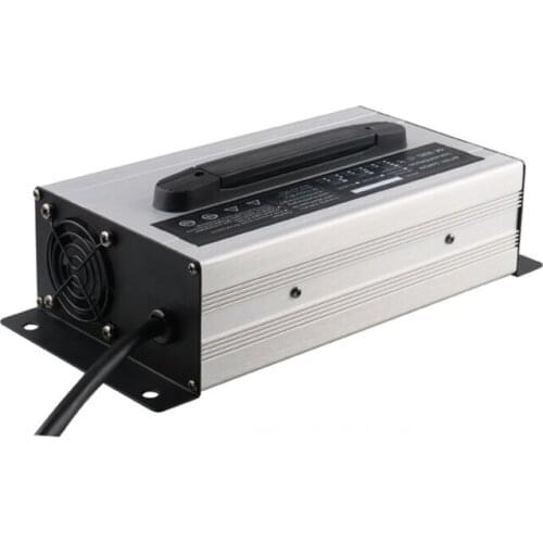 67.2V 15A smart charger for 16S lipo / lithium polymer / Li-ion battery smart charger support DC / CV mode 4.2V * 16 = 67.2V