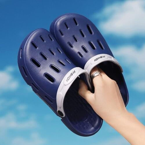 Classic Slip On Garden Clog Shoes Men Quick Drying Summer Beach Slipper Breathable Outdoor Sandals Platform Gardening shoes